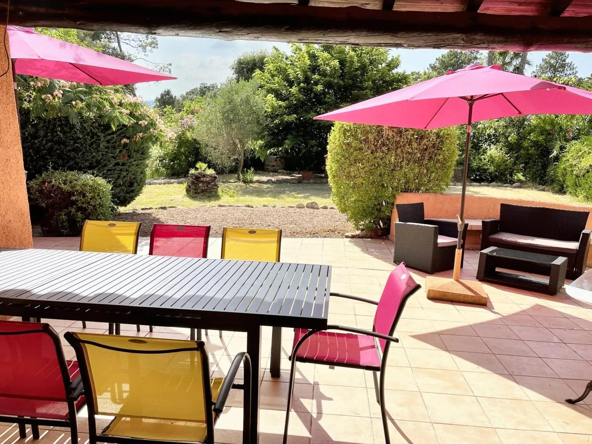 Villa Charmante A Porto-Vecchio Avec Vue Sur La Montagne. Exterior foto